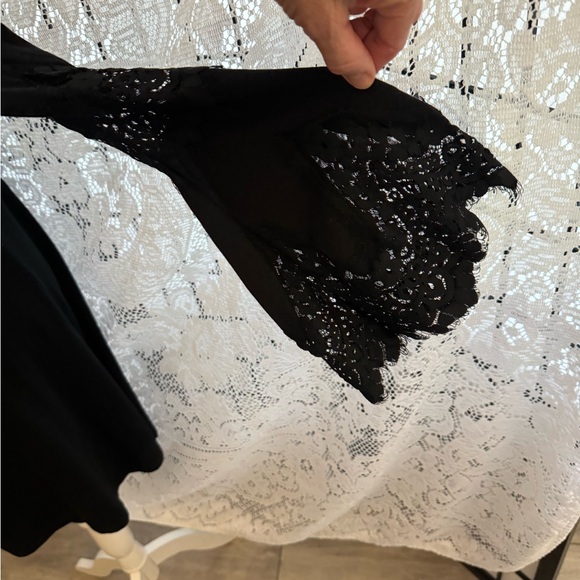 Stevie Nicks Style Black Angel Sleeve Dress with Laced Edging Women’s Size XS - Picture 10 of 13